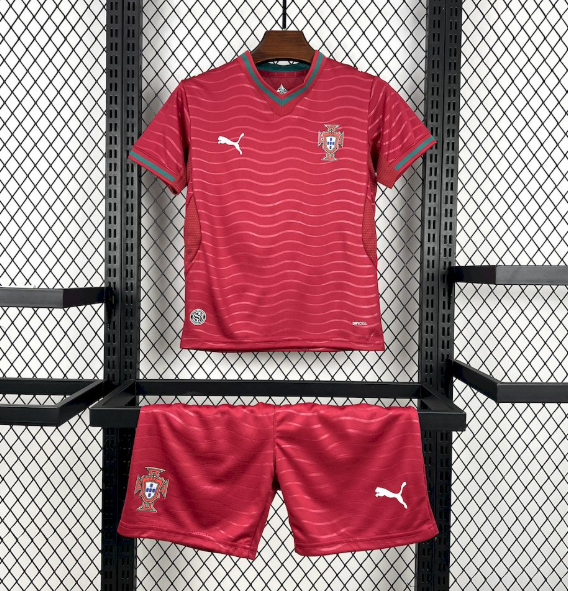 Equipamento Criança Portugal Principal 2026